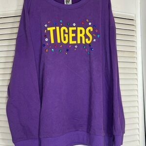QUEEN OF SPARKLES Purple Tigers Top